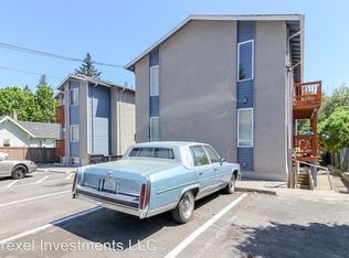 9032 9th Ave SW APT 102, Seattle, WA 98106