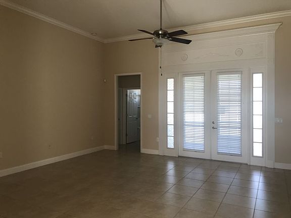 5th image of 590 Cody Allen Ct