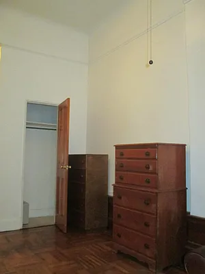 Rented by Keller Williams NYC | media 32