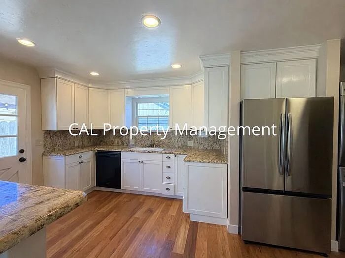 72 Spreckels Blvd — Photo 6
