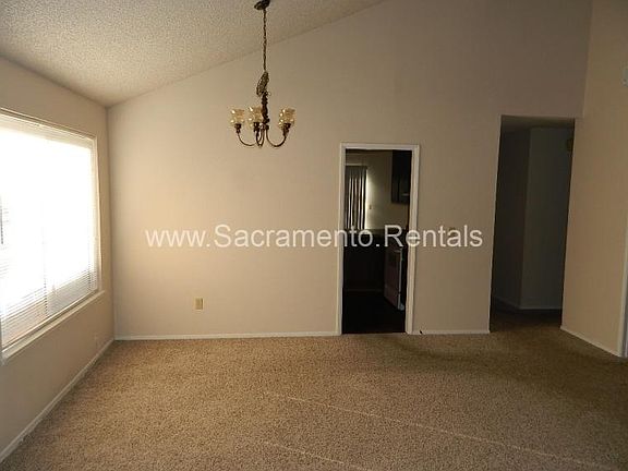 4th image of 9416 Mirandy Dr