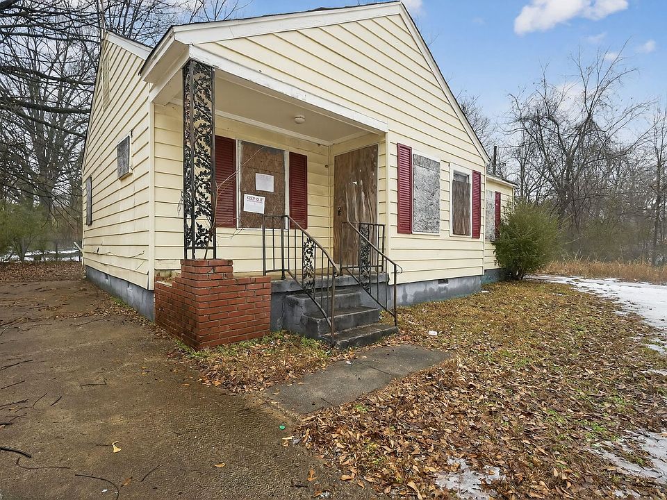 2nd image of 3460 Kirby Ave