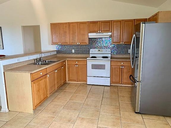 5th image of 92-8978 Leilani Circle Mauka