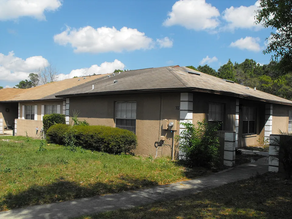1215 Sophie Blvd #1215