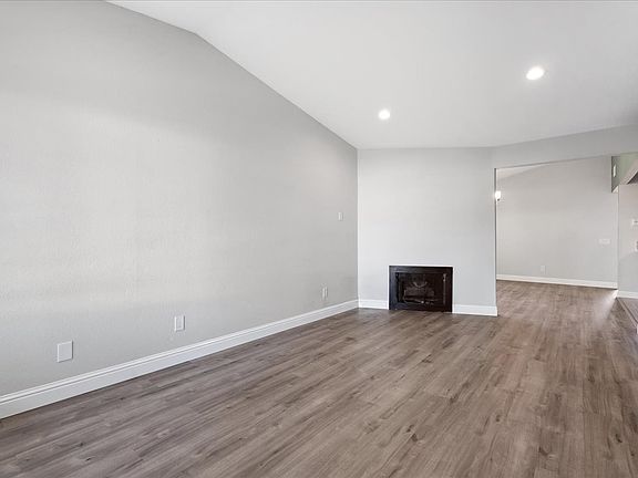 4th image of 4008 Tricia Way