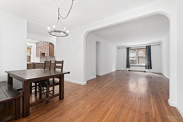 1st image of 300 W 53rd St APT 1L