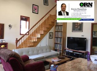 5943 Grove St, Ridgewood, NY 11385