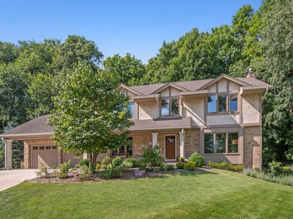 3050 Holly Ln N, Plymouth, MN 55447