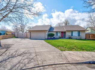 1029 SW Sitka Ct, McMinnville, OR