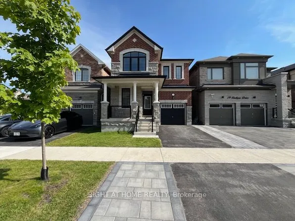17 Lockyer Dr, Whitby, ON L1P 0M1
