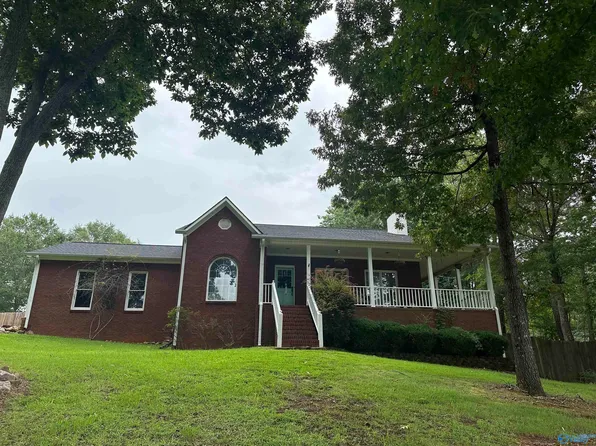 3100 Bobwhite St, Oxford, AL 36203