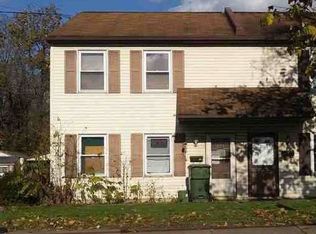 529 E Broad St, Quakertown, PA 18951
