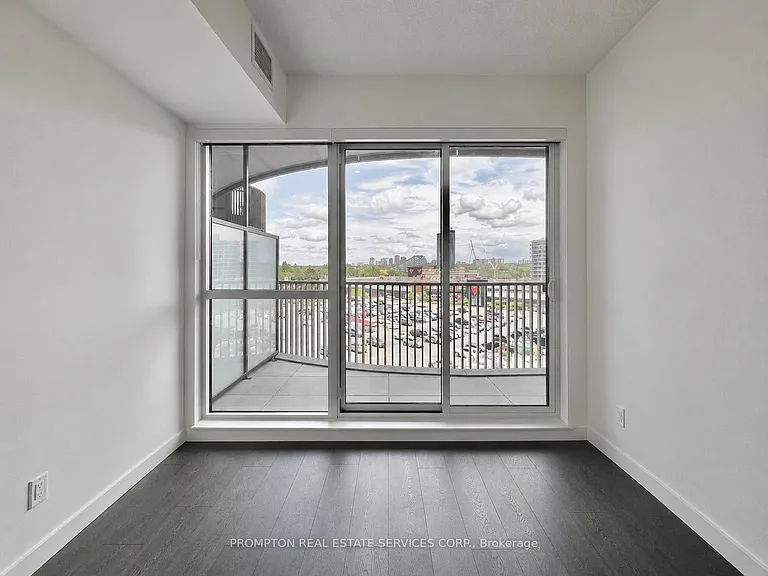 18 Esther Shiner Blvd #346 — Photo 5