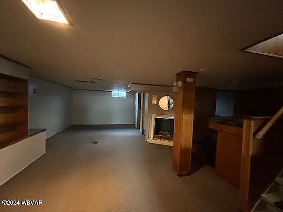 4th image of 353 Bastian Ave S