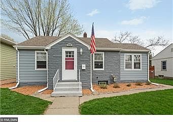 1st image of 646 9th Ave N