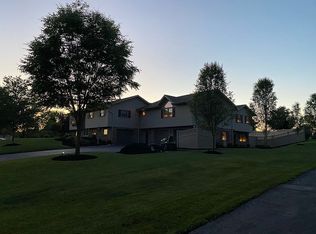 3186 Pleasant View Dr, Manheim, PA 17545