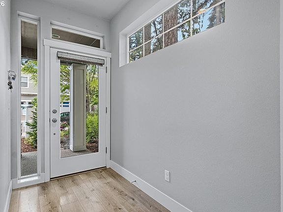 4th image of 4412 SE Hardwood Ln