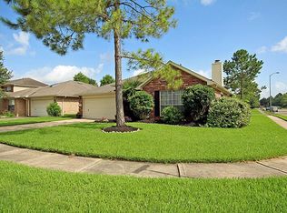 4963 Sentry Woods Ln, Pearland, TX 77584