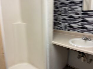 116 W Cass St UNIT 3, Osceola, IA 50213