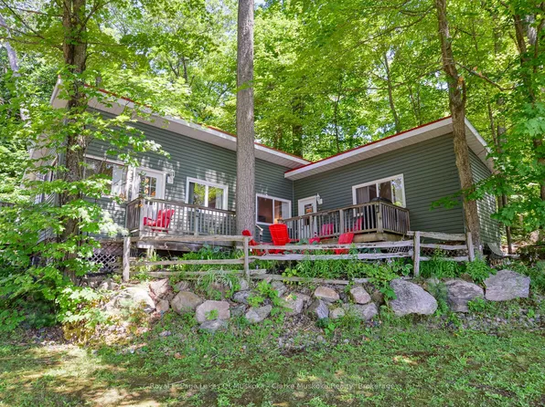 7 Silver Point Dr #8, Seguin, ON P2A 2W8