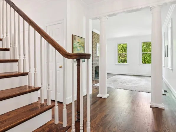 6417 11th St, Alexandria, VA 22307