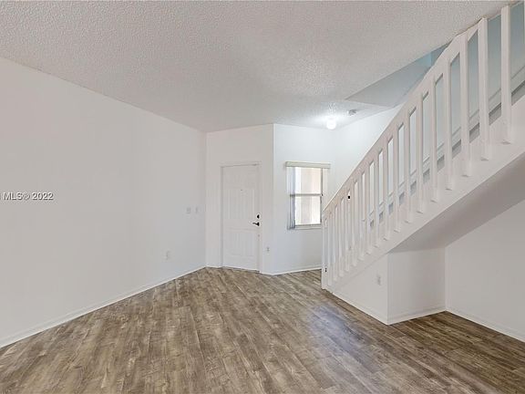 3rd image of 2208 SE 26th Ln #3
