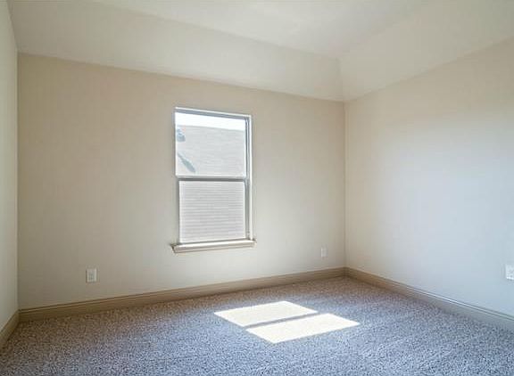 4th image of 8348 Blue Periwinkle Ln