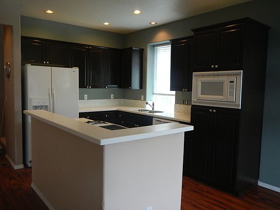 2nd image of 474 NE 61st Pl