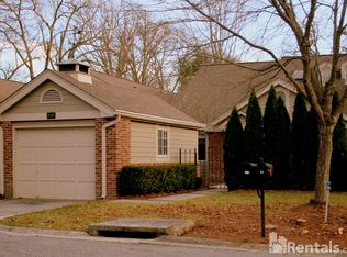 118 Glenbrook Dr, Hendersonville, NC 28739