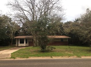 613 Manchester Rd, Fort Walton Beach, FL 32547