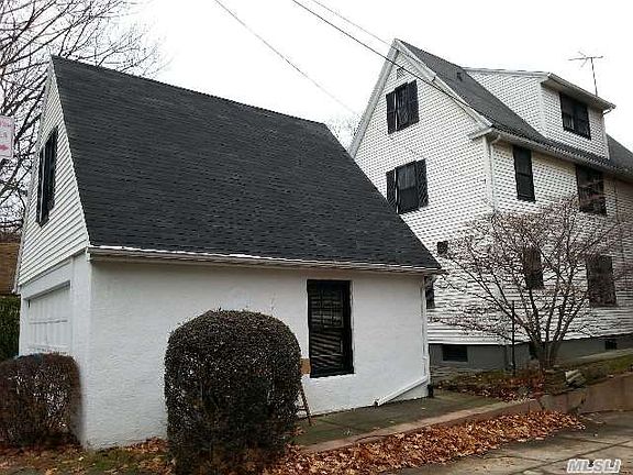 3rd image of 84-20 115th St