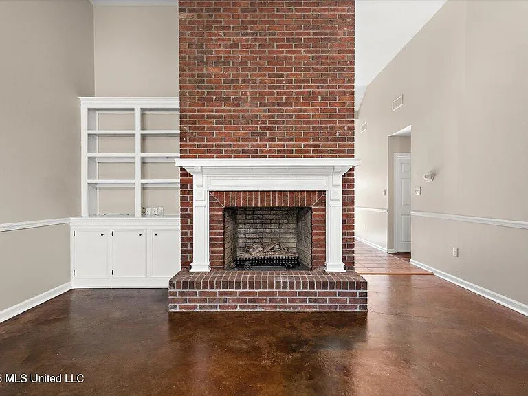 33 Peppermill Dr — Photo 8