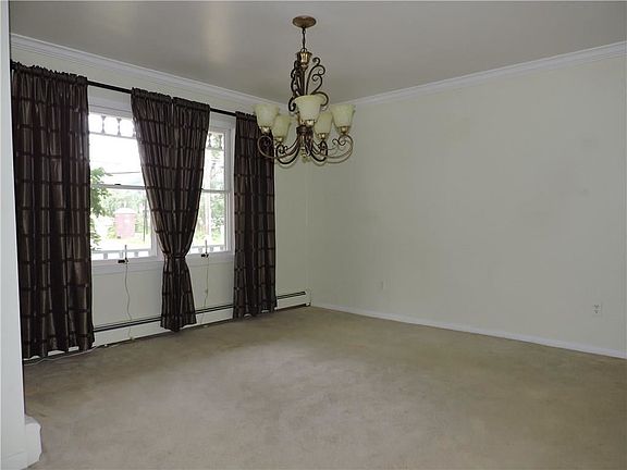 5th image of 8 Melrose Dr #Ld