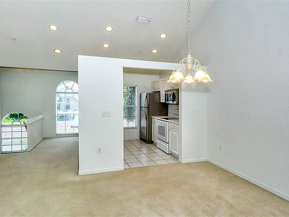 5th image of 4215 Breezeway Blvd Unit 2422