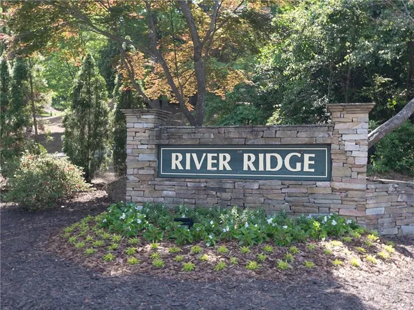 160 River Run, Roswell, GA 30075