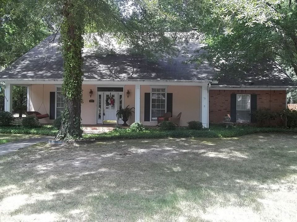 2nd image of 1107 Deer Run N