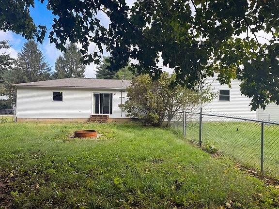 5th image of 583 Derby Downs Rd