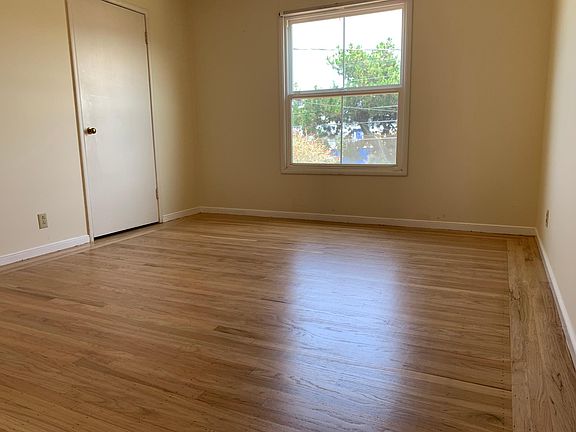 4th image of 1037 S Mayfair Ave