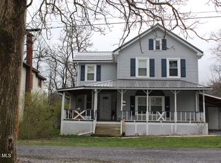 228 Snowberger Ln, Hollidaysburg, PA 16648