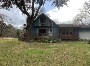 214 Forest Ridge Ln, Zavalla, TX 75980
