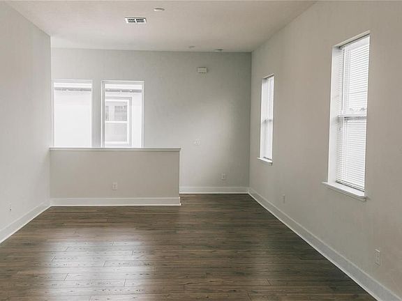 2nd image of 6824 Bridgman St