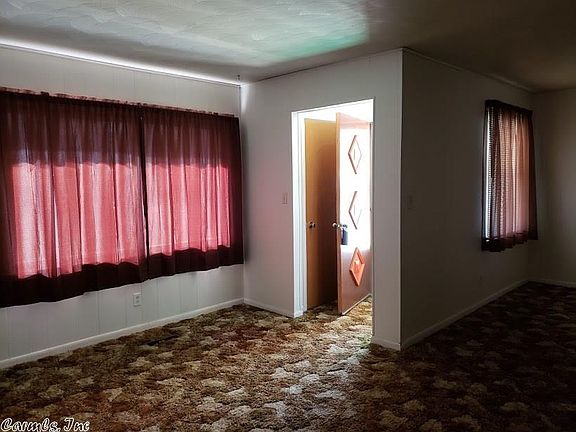 5th image of 89 Allegheny Dr