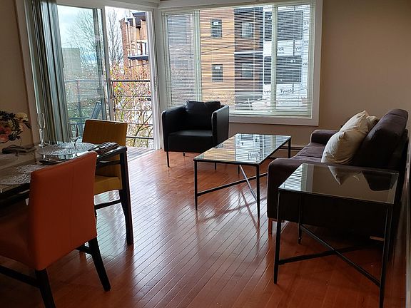 4th image of 800 1st Ave N #23