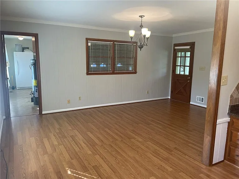 5416 N Richland Creek Rd — Photo 4