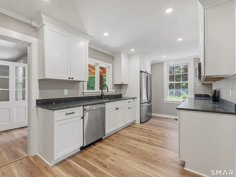 238 Isinglass Rd — Photo 10