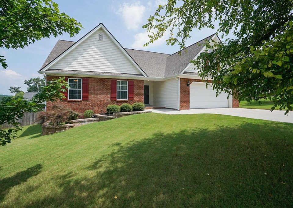 1st image of 117 Heatherwood Ln