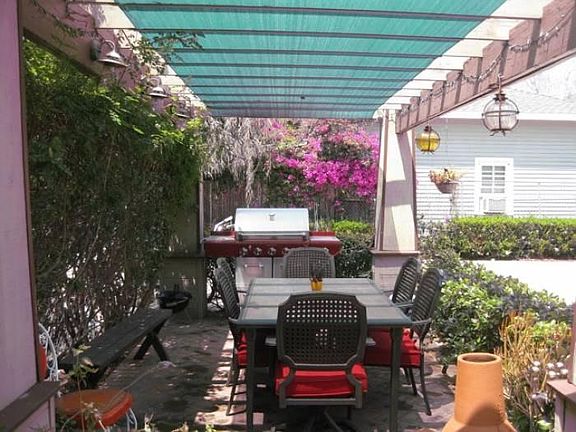 Common Grill area