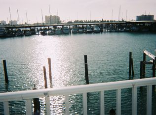 205 Dolphin Point #7, Clearwater, FL 33767