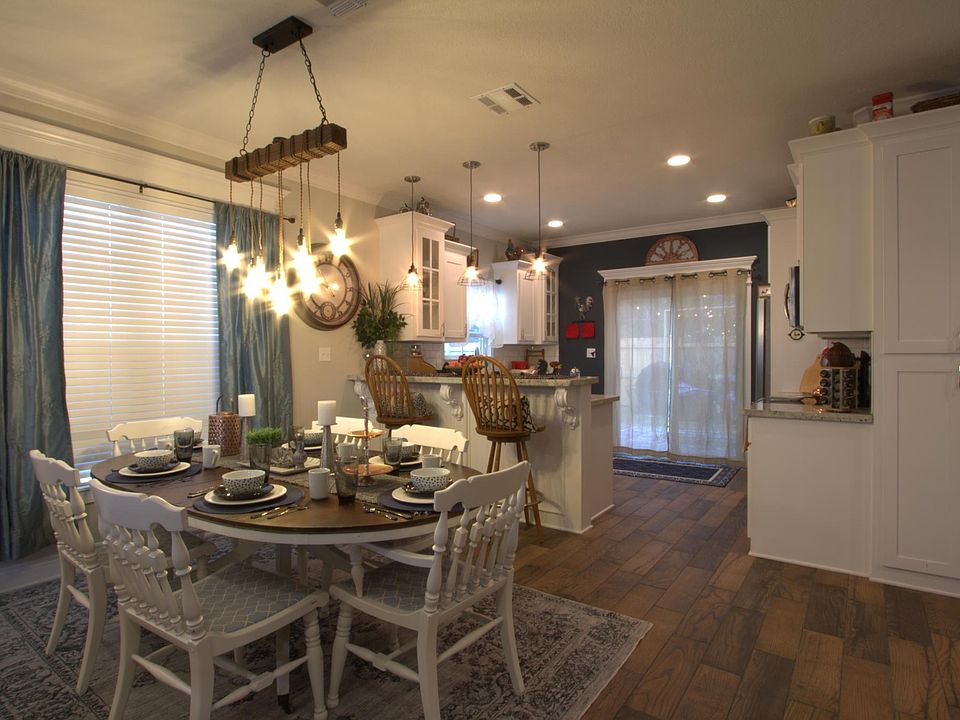 1st image of 617 Penn St #7