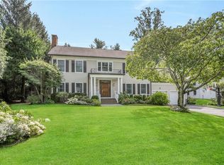 44 Paddington Rd, Scarsdale, NY 10583